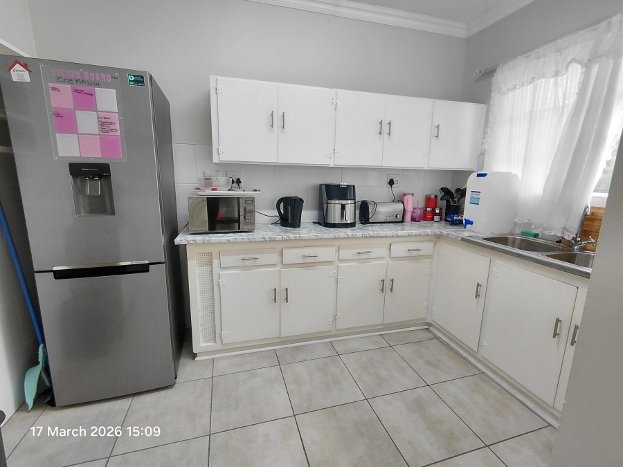 To Let 2 Bedroom Property for Rent in St Georges Park Eastern Cape